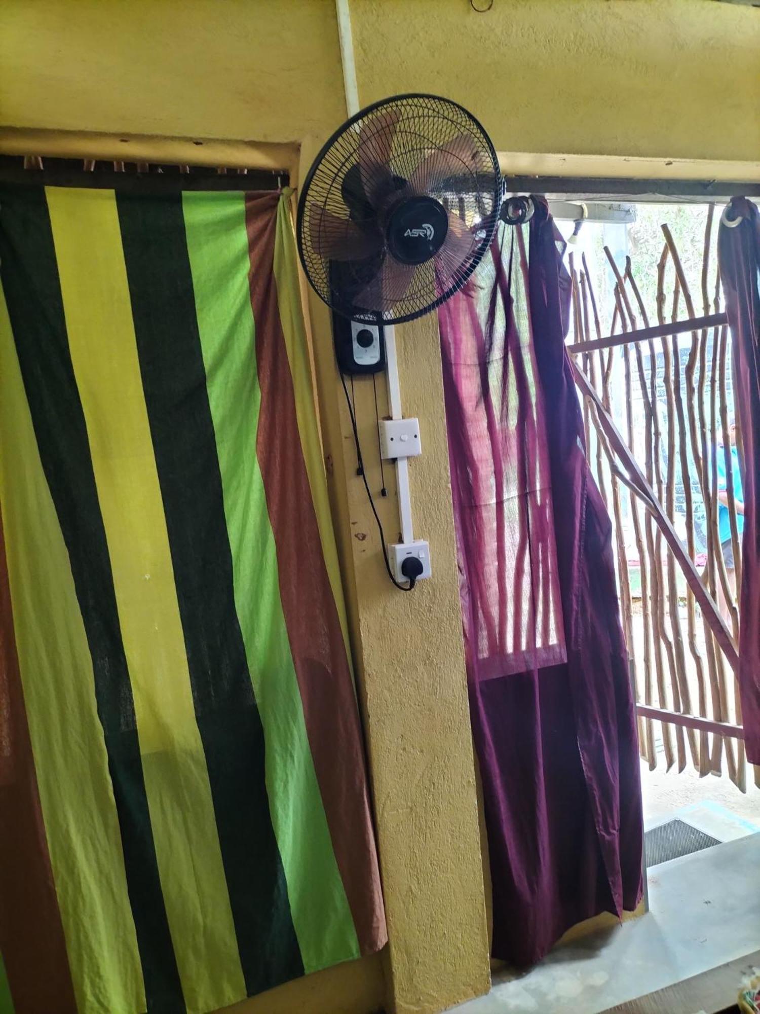 Yala Ying Yang Hostel & Camping エクステリア 写真